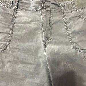 Sonoma Life + Style Khaki Green  Capri Pants - Women's Size 12